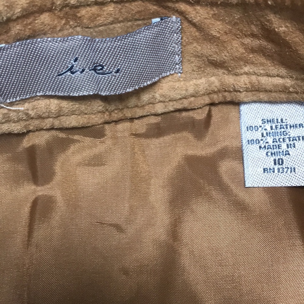 Size 10. 100% Leather. Skirt. - Picture 6 of 6